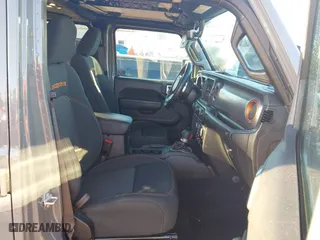 2022 Jeep Gladiator Mojave with VIN 1C6JJTEG7NL126491, listed as a IAAI auction lot 41245201 with 35,976 mi miles. Bid and sale history available at carsss.com. Image 5.