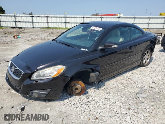 2011 Volvo C70 with VIN YV1672MC9BJ119775, listed as a Copart auction lot 63121274 with 0 mi miles and Salvage Title. Bid and sale history available at carsss.com. Image 1.