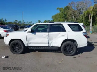 2024 Toyota 4Runner SR5 Premium with VIN JTENU5JR9R6264747, listed as a IAAI auction lot 41310312 with 2,300 mi miles. Bid and sale history available at carsss.com. Image 15.
