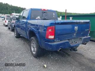 2009 Dodge 1500 Laramie z VIN 1D3HV13TX9S751888, wystawiony jako IAAI lot #42367204 z przebiegiem 206 933 mil mil oraz . Historia ofert i sprzedaży dostępna na DreamBid. Obrazek 3.