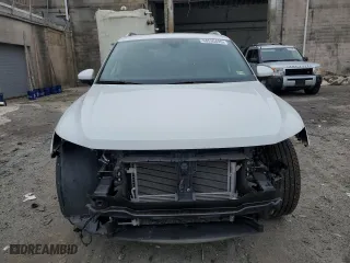 2018 Volkswagen Tiguan SEL Premium with VIN 3VV4B7AX0JM168253, listed as a Copart auction lot 44530495 with 61,769 mi miles and Salvage Title. Bid and sale history available at carsss.com. Image 5.