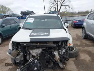 2021 Jeep Renegade Islander z VIN ZACNJDBB4MPM59392, wystawiony jako IAAI lot #41833423 z przebiegiem 16 202 mil mil oraz . Historia ofert i sprzedaży dostępna na DreamBid. Obrazek 12.