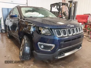 2021 Jeep Compass Limited with VIN 3C4NJDCB7MT561621, listed as a IAAI auction lot 41640659 with 59,479 mi miles and . Bid and sale history available at carsss.com. Image 1.