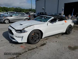 2020 Ford Mustang EcoBoost z VIN 1FATP8UH0L5106632, wystawiony jako Copart lot #51495805 z przebiegiem 85 848 mil mil oraz Nie do naprawy. Historia ofert i sprzedaży dostępna na DreamBid. Obrazek 1.