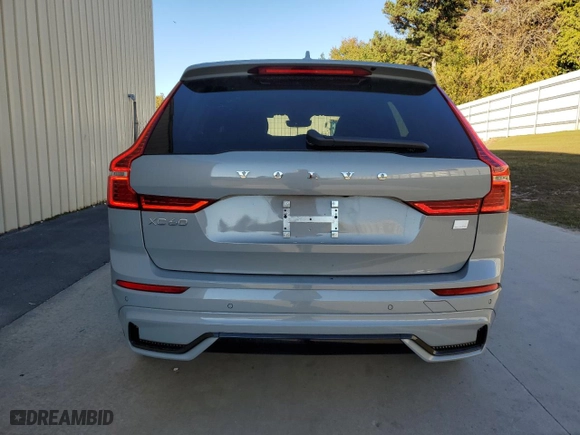 2024 Volvo XC60 Recharge Plug-In Hybrid Core Dark Theme with VIN YV4H60DK7R1897397, listed as a Copart auction lot 80291814 with 15,757 mi miles and Clean Title. Bid and sale history available at carsss.com. Image 6.