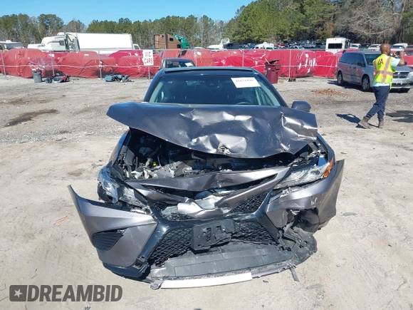 2019 Toyota Camry XSE with VIN 4T1B61HK1KU812353, listed as a IAAI auction lot 41671046 with 60,488 mi miles. Bid and sale history available at carsss.com. Image 12.