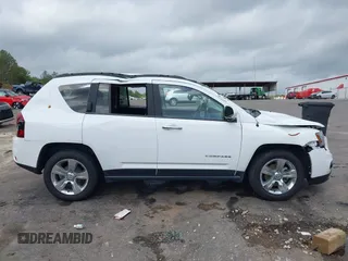 2016 Jeep Compass High Altitude Edition with VIN 1C4NJCEA9GD615042, listed as a IAAI auction lot 41898022 with 95,327 mi miles. Bid and sale history available at carsss.com. Image 13.