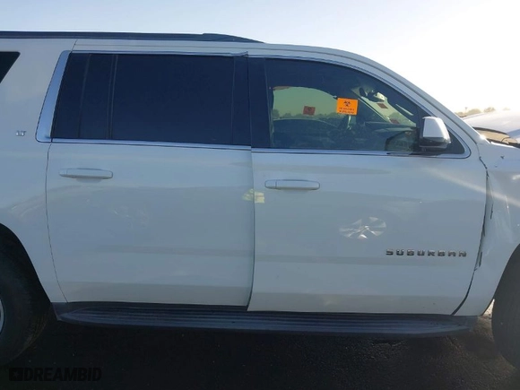 2015 Chevrolet Suburban LT with VIN 1GNSCJKC8FR592708, listed as a IAAI auction lot 41152991 with NaN miles. Bid and sale history available at carsss.com. Image 13.