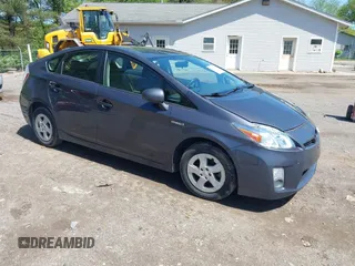 2011 Toyota Prius I with VIN JTDKN3DU6B0275402, listed as a IAAI auction lot 42150534 with 217,942 mi miles and . Bid and sale history available at DreamBid. Image 1.