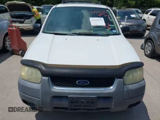 2004 Ford Escape XLT с VIN 1FMCU93194KA79300, выставлен на аукционе IAAI как лот 42445143 с пробегом 200 384 миль миль и . История ставок и продаж доступна на DreamBid. Изображение 6.