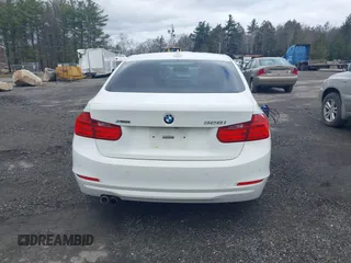 2015 BMW 3 Series 328i xDrive with VIN WBA3B5G50FNS15117, listed as a IAAI auction lot 41843496 with 144,613 mi miles. Bid and sale history available at carsss.com. Image 17.