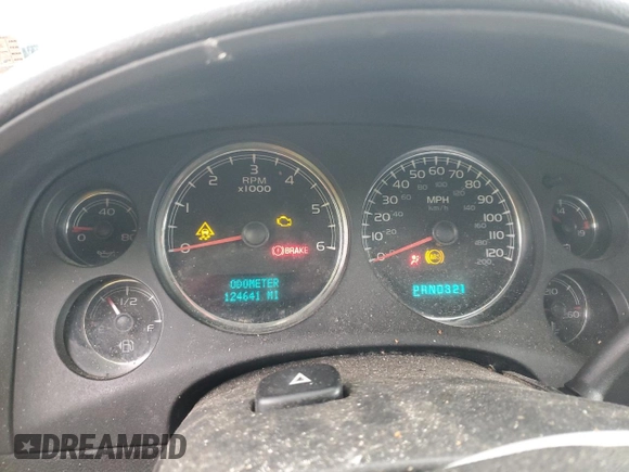 2007 Chevrolet Silverado 1500 1LT with VIN 1GCEK19087Z525953, listed as a Copart auction lot 49718225 with 124,641 mi miles and Clean Title. Bid and sale history available at DreamBid. Image 9.
