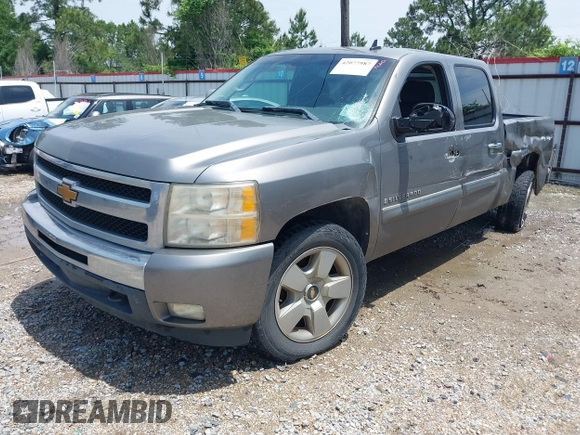 2009 Chevrolet Silverado 1500 LT with VIN 3GCEK23M29G147990, listed as a IAAI auction lot 42077987 with 197,454 mi miles and . Bid and sale history available at DreamBid. Image 17.
