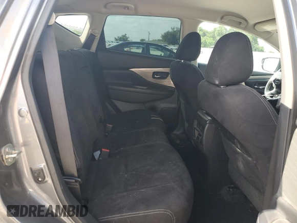 2016 Nissan Murano SV z VIN 5N1AZ2MG8GN161167, wystawiony jako Copart lot #55910765 z przebiegiem 114 829 mil mil oraz Szkoda całkowita • Salvage title. Historia ofert i sprzedaży dostępna na DreamBid. Obrazek 11.