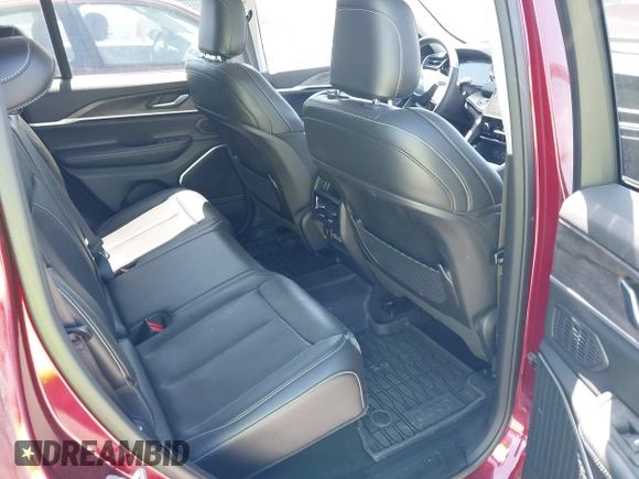 2023 Jeep Grand Cherokee Limited with VIN 1C4RJHBGXPC531390, listed as a IAAI auction lot 42181975 with 21,468 mi miles and . Bid and sale history available at DreamBid. Image 8.