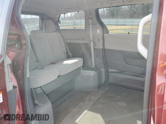 2017 Toyota Sienna LE Auto Access Seat with VIN 5TDKZ3DC2HS814633, listed as a Copart auction lot 50413255 with 56,454 mi miles and Salvage Title. Bid and sale history available at carsss.com. Image 12.