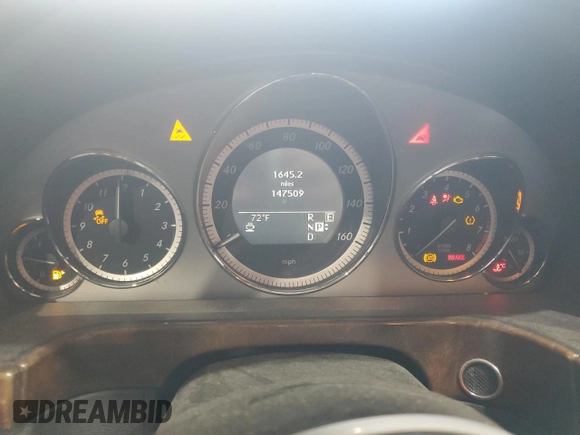 2011 Mercedes-Benz E 350 Luxury with VIN WDDHF8HBXBA452949, listed as a Copart auction lot 53083405 with 147,509 mi miles and Salvage title. Bid and sale history available at DreamBid. Image 9.