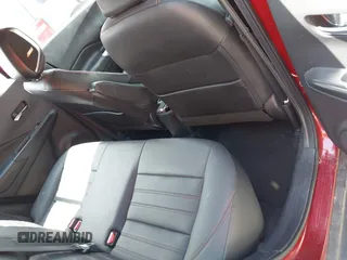 2019 Nissan Kicks SV z VIN 3N1CP5CU2KL493953, wystawiony jako IAAI lot #42142948 z przebiegiem 101 650 mil mil oraz . Historia ofert i sprzedaży dostępna na DreamBid. Obrazek 8.