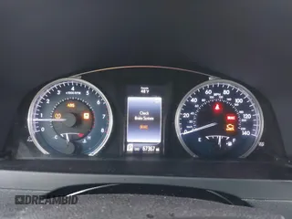 2015 Toyota Camry XLE with VIN 4T4BF1FK2FR448135, listed as a IAAI auction lot 41965092 with 67,367 mi miles. Bid and sale history available at carsss.com. Image 7.