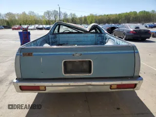 1987 Chevrolet El Camino SS z VIN 3GCCW80H4HS912151, wystawiony jako Copart lot #52302005 z przebiegiem 54 489 mil mil oraz Szkoda całkowita • Salvage title. Historia ofert i sprzedaży dostępna na DreamBid. Obrazek 6.