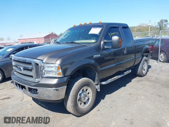2005 Ford F-250 XL with VIN 1FTSX21595EB51715, listed as a IAAI auction lot 42002335 with 101,833 mi miles and . Bid and sale history available at DreamBid. Image 18.