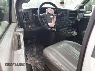 2020 Chevrolet Express Cargo Van with VIN 1GCWGAFG5L1254320, listed as a Copart auction lot 39557064 with 0 mi miles and Salvage Title. Bid and sale history available at carsss.com. Image 8.