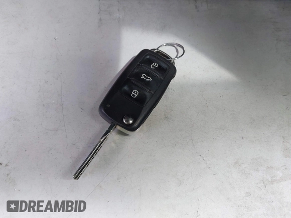 2012 Volkswagen Jetta TDI w/Premium & Nav с VIN 3VWLL7AJ7CM394566, выставлен на аукционе IAAI как лот 42203479 с пробегом 128 070 миль миль и . История ставок и продаж доступна на DreamBid. Изображение 11.