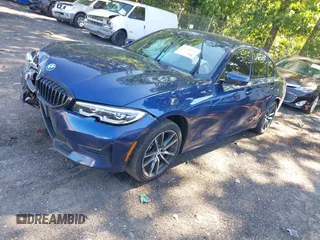 2019 BMW 3 Series 330i xDrive with VIN WBA5R7C59KAJ83727, listed as a IAAI auction lot 42244312 with 69,680 mi miles and . Bid and sale history available at DreamBid. Image 17.