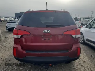 2014 Kia Sorento LX z VIN 5XYKTDA64EG519872, wystawiony jako Copart lot #51453065 z przebiegiem 145 868 mil mil oraz Czysty tytuł • Clean title. Historia ofert i sprzedaży dostępna na DreamBid. Obrazek 6.
