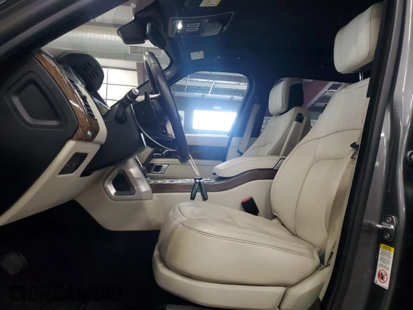 2018 Land Rover Range Rover with VIN SALGR2RV1JA383840, listed as a Copart auction lot 56894215 with 117,582 mi miles and Clean title. Bid and sale history available at DreamBid. Image 7.