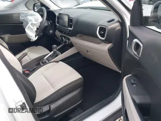 2022 Hyundai Venue Limited with VIN KMHRC8A31NU132315, listed as a IAAI auction lot 41998729 with 31,976 mi miles and . Bid and sale history available at DreamBid. Image 5.