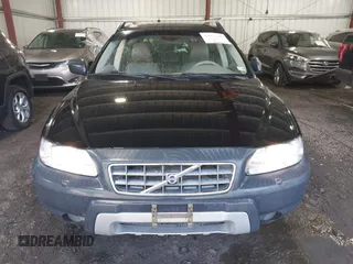 2006 Volvo XC70 with VIN YV4SZ592361243124, listed as a IAAI auction lot 41972200 with 186,720 mi miles. Bid and sale history available at carsss.com. Image 12.