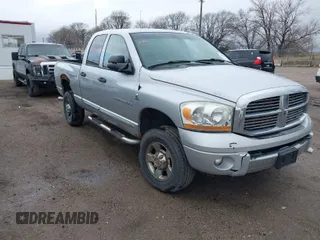 2006 Dodge Ram 2500 SLT with VIN 3D7KS28C36G136520, listed as a IAAI auction lot 41948753 with 305,825 mi miles. Bid and sale history available at carsss.com. Image 1.