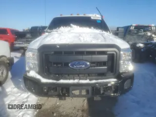 2016 Ford Super Duty F-250 SRW XLT with VIN 1FT7X2B65GEA40420, listed as a Copart auction lot 44855975 with 376,473 mi miles and Clean Title. Bid and sale history available at carsss.com. Image 5.