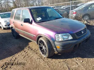 1998 Honda CR-V LX with VIN JHLRD1848WC105307, listed as a IAAI auction lot 41680033 with 17,296 mi miles. Bid and sale history available at carsss.com. Image 1.