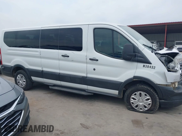 2016 Ford Transit XL с VIN 1FBZX2ZM8GKB15677, выставлен на аукционе IAAI как лот 42271303 с пробегом 128 323 миль миль и . История ставок и продаж доступна на DreamBid. Изображение 13.