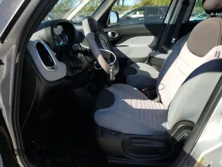 2014 FIAT 500L Easy with VIN ZFBCFABH0EZ015043, listed as a Copart auction lot 74581874 with 80,639 mi miles and Salvage Title. Bid and sale history available at carsss.com. Image 7.