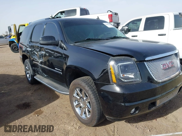 2010 GMC Yukon Denali with VIN 1GKUCEEF4AR235246, listed as a IAAI auction lot 41686326 with 299,687 mi miles. Bid and sale history available at carsss.com. Image 1.