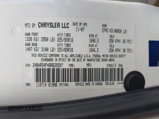 2008 Chrysler Town & Country Touring with VIN 2A8HR54P48R629297, listed as a IAAI auction lot 41958080 with 130,046 mi miles. Bid and sale history available at carsss.com. Image 9.