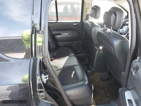 2016 Jeep Compass High Altitude Edition with VIN 1C4NJCEA4GD769268, listed as a IAAI auction lot 40985294 with 184,607 mi miles. Bid and sale history available at carsss.com. Image 8.