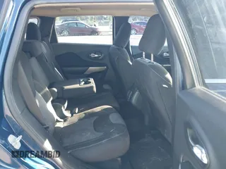 2018 Jeep Cherokee Latitude Tech Connect с VIN 1C4PJLCB1JD534225, выставлен на аукционе IAAI как лот 42758503 с пробегом 163 599 миль миль и . История ставок и продаж доступна на DreamBid. Изображение 8.