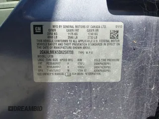 2013 GMC Terrain SLE z VIN 2GKALMEK5D6258738, wystawiony jako IAAI lot #42102235 z przebiegiem 140 080 mil mil oraz . Historia ofert i sprzedaży dostępna na DreamBid. Obrazek 9.