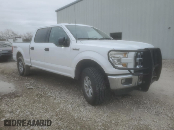 2016 Ford F-150 XLT with VIN 1FTFW1EF0GKE19752, listed as a Copart auction lot 44525105 with 107,496 mi miles and Salvage Title. Bid and sale history available at carsss.com. Image 4.