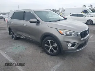 2017 Kia Sorento EX with VIN 5XYPH4A57HG228768, listed as a IAAI auction lot 42170840 with 125,420 mi miles and . Bid and sale history available at carsss.com. Image 1.