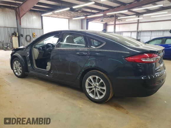 2020 Ford Fusion SE with VIN 3FA6P0HD7LR167429, listed as a Copart auction lot 48661195 with 54,170 mi miles and Salvage Title. Bid and sale history available at carsss.com. Image 2.