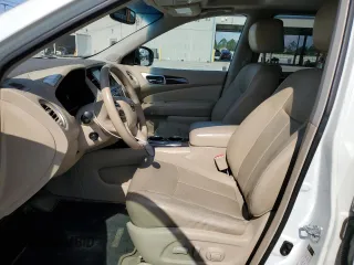 2014 Nissan Pathfinder SL with VIN 5N1AR2MN3EC675970, listed as a Copart auction lot 55131845 with 152,375 mi miles and Salvage Title. Bid and sale history available at DreamBid. Image 7.
