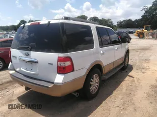 2014 Ford Expedition XLT z VIN 1FMJU1H56EEF46306, wystawiony jako IAAI lot #42823693 z przebiegiem 174 295 mil mil oraz . Historia ofert i sprzedaży dostępna na DreamBid. Obrazek 4.