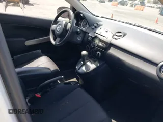 2014 Mazda 2 Sport with VIN JM1DE1KZ5E0171550, listed as a IAAI auction lot 41957824 with 70,838 mi miles and . Bid and sale history available at DreamBid. Image 5.