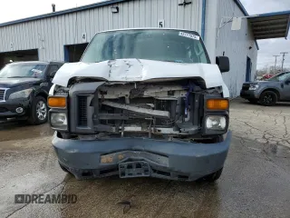 2014 Ford Econoline Passenger XL z VIN 1FBNE3BL1EDB20488, wystawiony jako Copart lot #43777575 z przebiegiem 72 101 mil mil oraz Szkody całkowita. Historia ofert i sprzedaży dostępna na DreamBid. Obrazek 5.