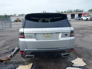 2018 Land Rover Range Rover Sport HSE with VIN SALWR2RV3JA699901, listed as a IAAI auction lot 42382853 with 88,580 mi miles and . Bid and sale history available at DreamBid. Image 16.